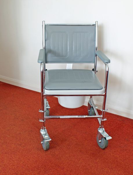 Cost of Commode Replacement in Marietta